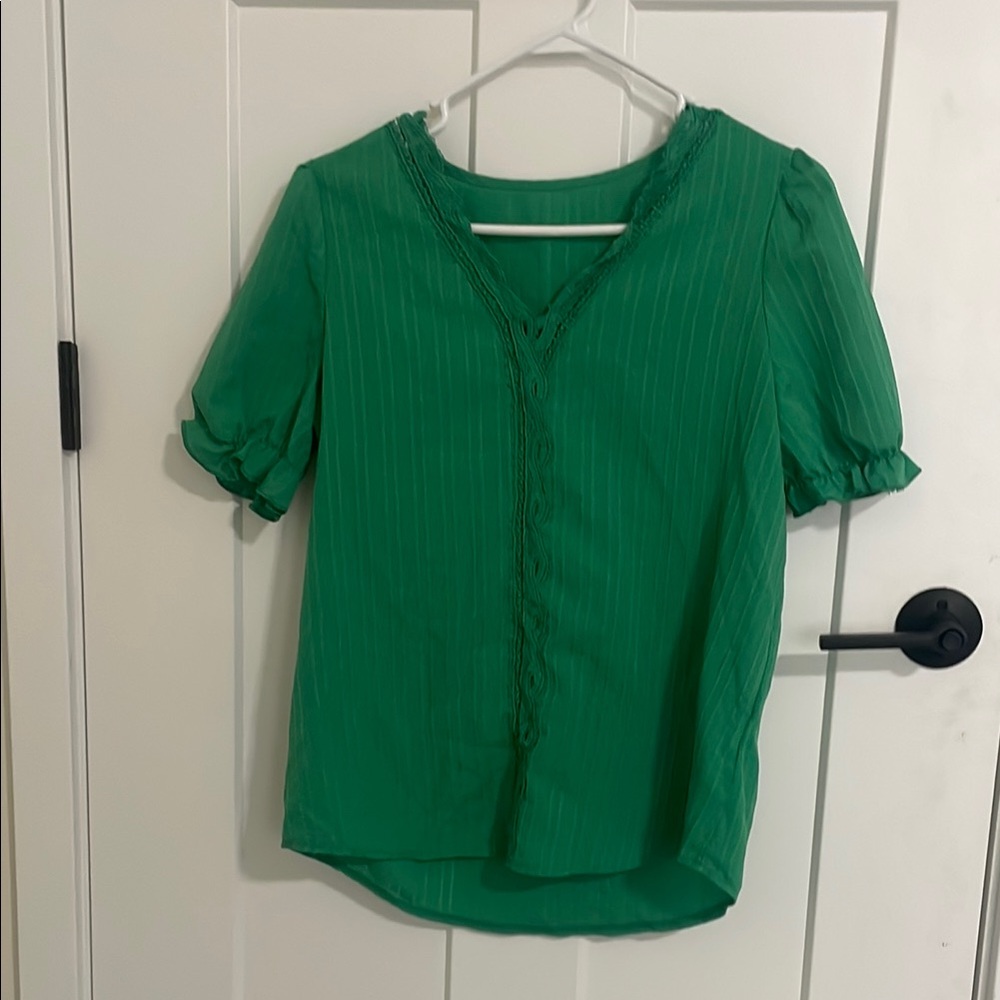 SHEIN Green Contemporary Top